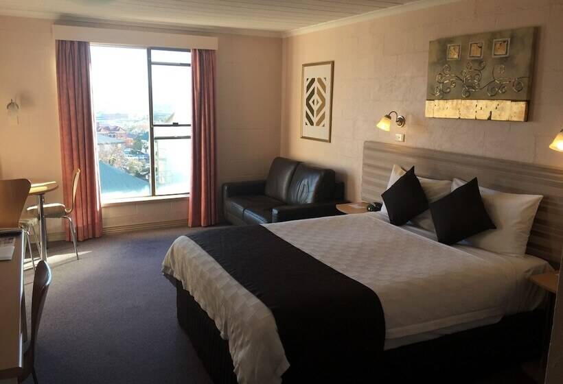 シティビュープレミアムルーム, Balmoral On York