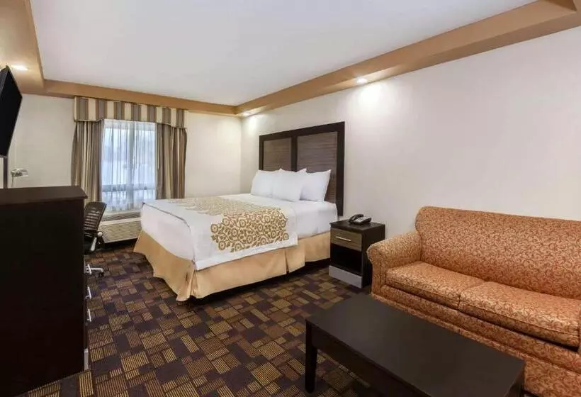 キングサイズベッドのデラックスルーム, Econo Lodge Woodbridge