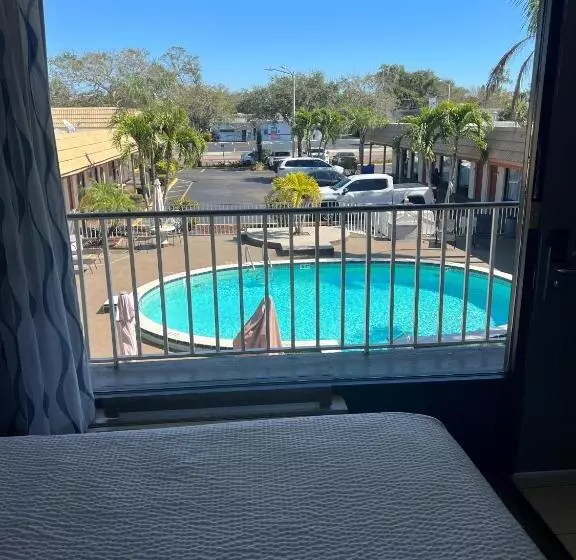 身障者適用スタンダードルーム, Days Inn By Wyndham St. Petersburg Central