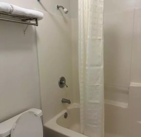 Standard-huone, Garden Inn & Suites