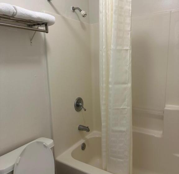 غرفة إقتصادية, Garden Inn & Suites