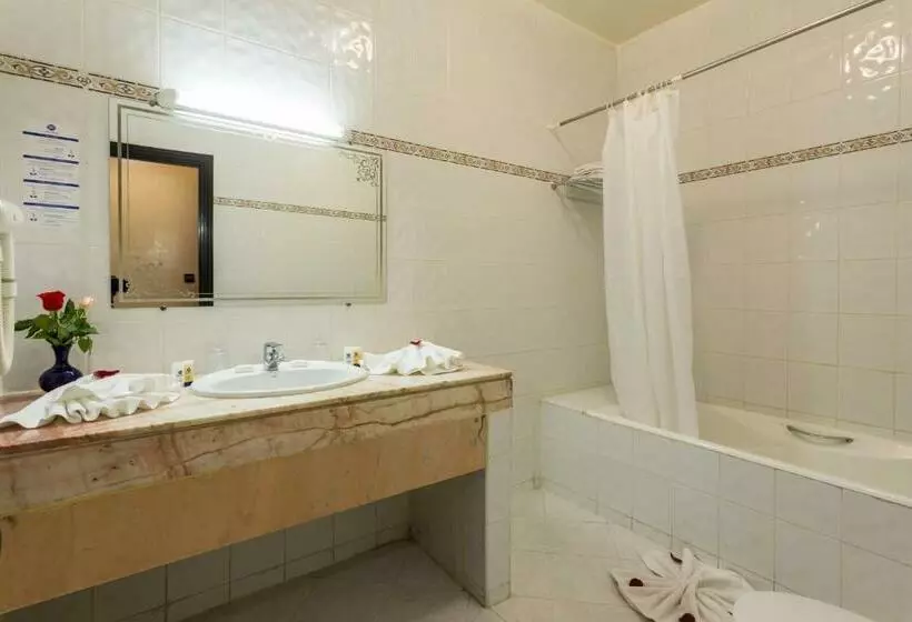 اتاق استاندارد یک نفره, Meriem Marrakech