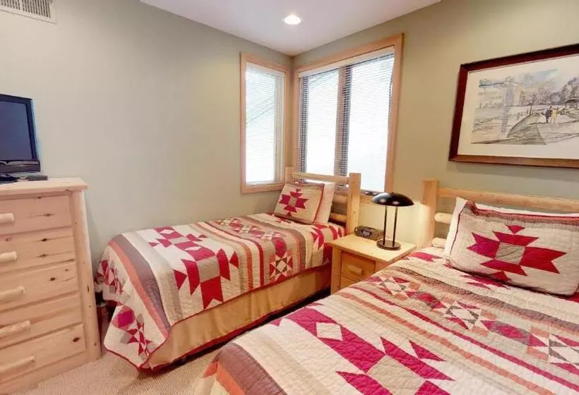 ２ベッドルームデラックスアパートメント, Tamarack Townhomes   Coraltree Residence Collection
