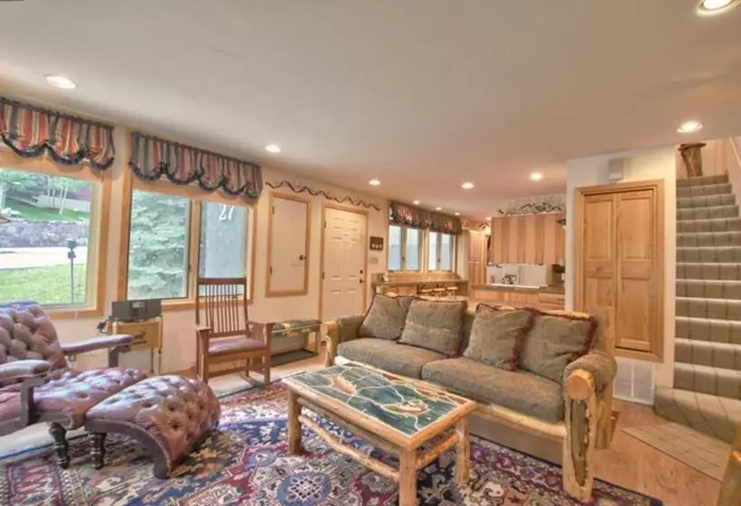 ３ベッドルームのデラックスアパートメント, Tamarack Townhomes   Coraltree Residence Collection