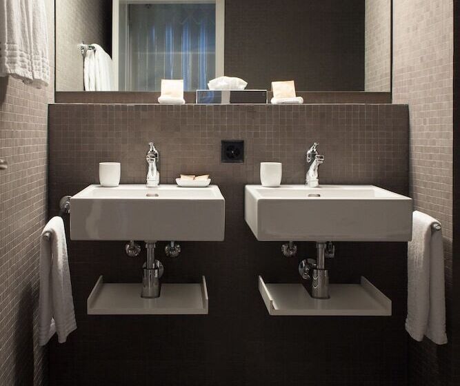 اتاق استاندارد پلاس, Altstadt