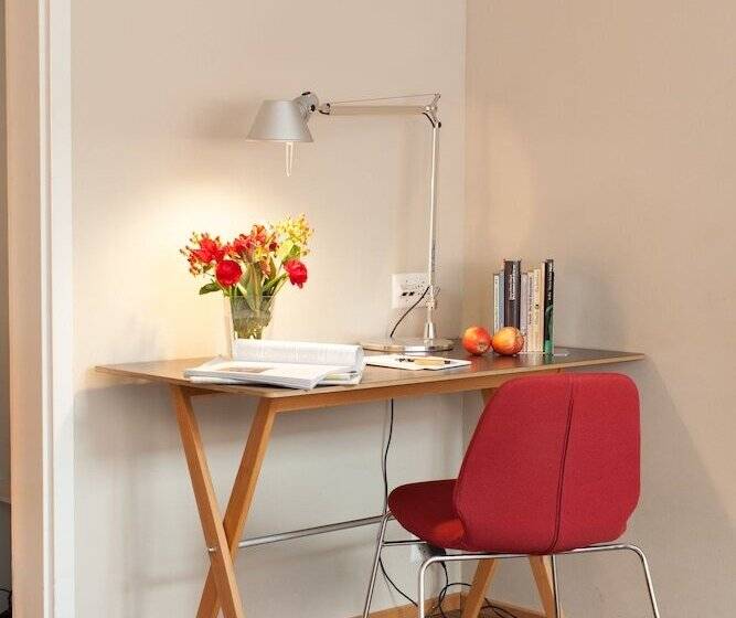 اتاق استاندارد پلاس, Altstadt