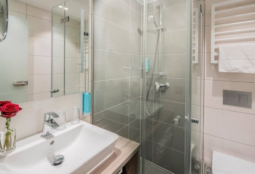 חדר קומפורט, Best Western Plus Hotel Regence