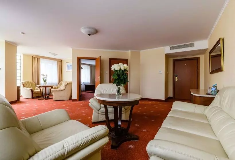 Appartement 1 Chambre, Boss