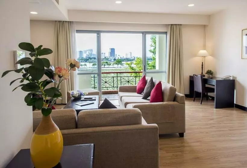 ویلای 3 خوابه, Diamond Westlake Suites