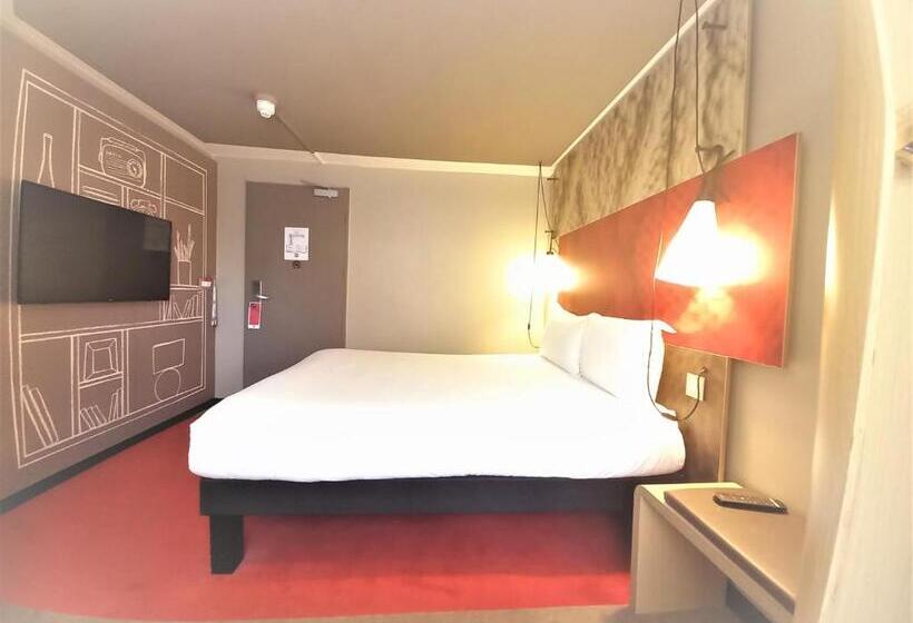 Номер Стандарт, Ibis Portsmouth