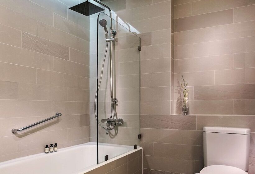 غرفة سوبيريور مطلة على المدينة, Pullman Hanoi