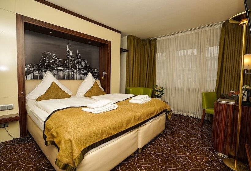 Номер Комфорт, Scala Frankfurt City Centre