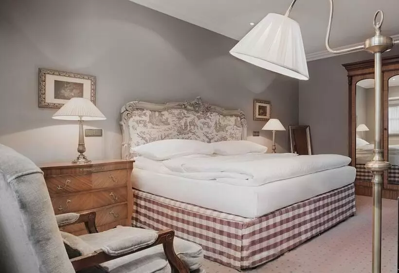 Junior Suite, Schlosshotel Berlin