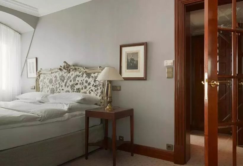 Deluxe Zimmer, Schlosshotel Berlin