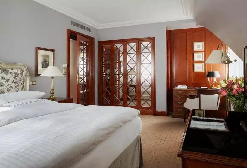 Deluxe Zimmer, Schlosshotel Berlin