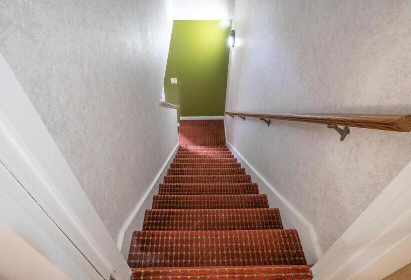 家庭套房, Admiralty Inn & Suites   A Red Collection