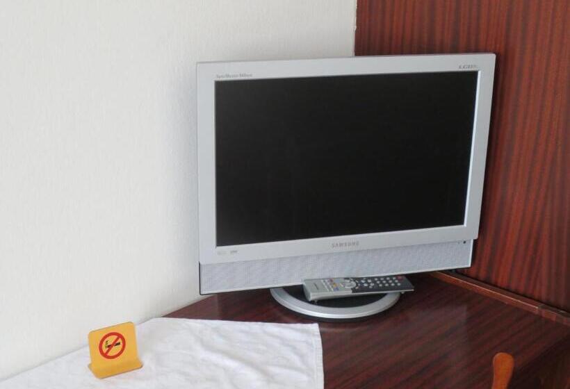 Номер Стандарт, Zur Post