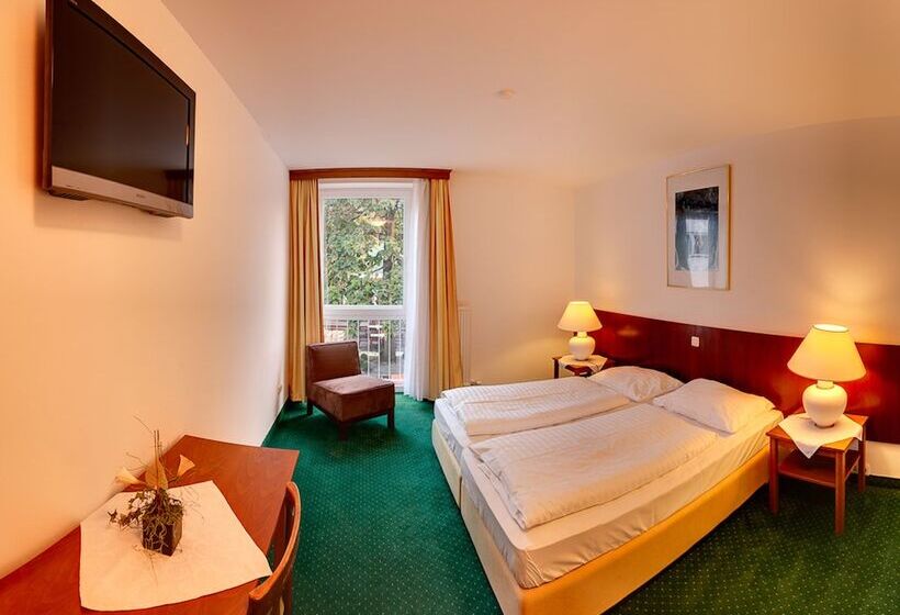 Номер Комфорт, Zur Post