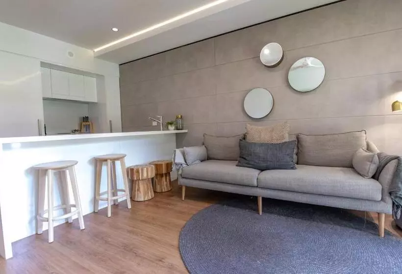 デラックススイート, Il Palazzo Holiday Apartments