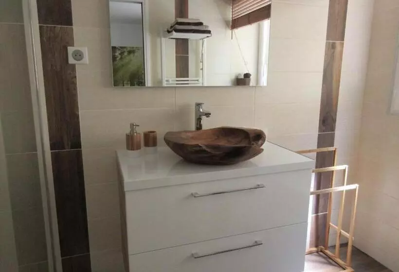 スタンダードルーム, Villa Tricoli B&b Avec Piscine