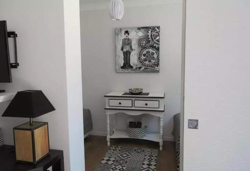 スイート, Villa Tricoli B&b Avec Piscine