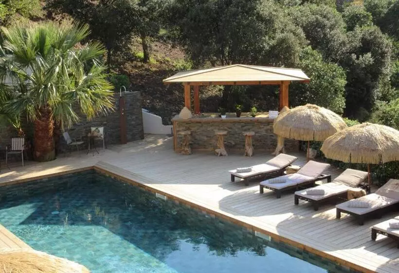 スーペリアールーム, Villa Tricoli B&b Avec Piscine