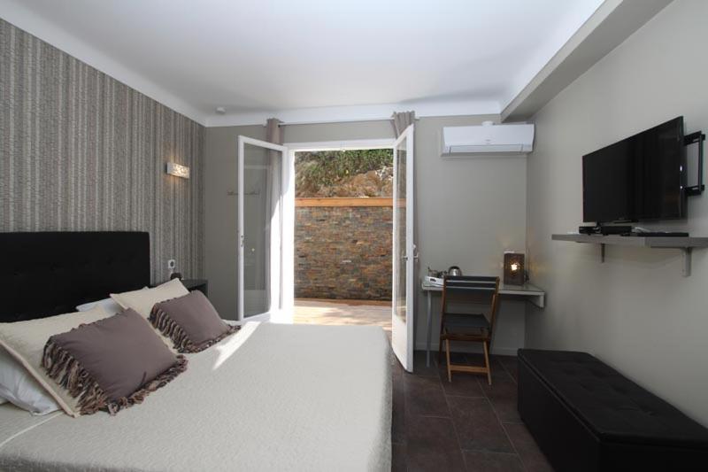 Номер Стандарт Вид на Сад, Villa Tricoli B&b Avec Piscine