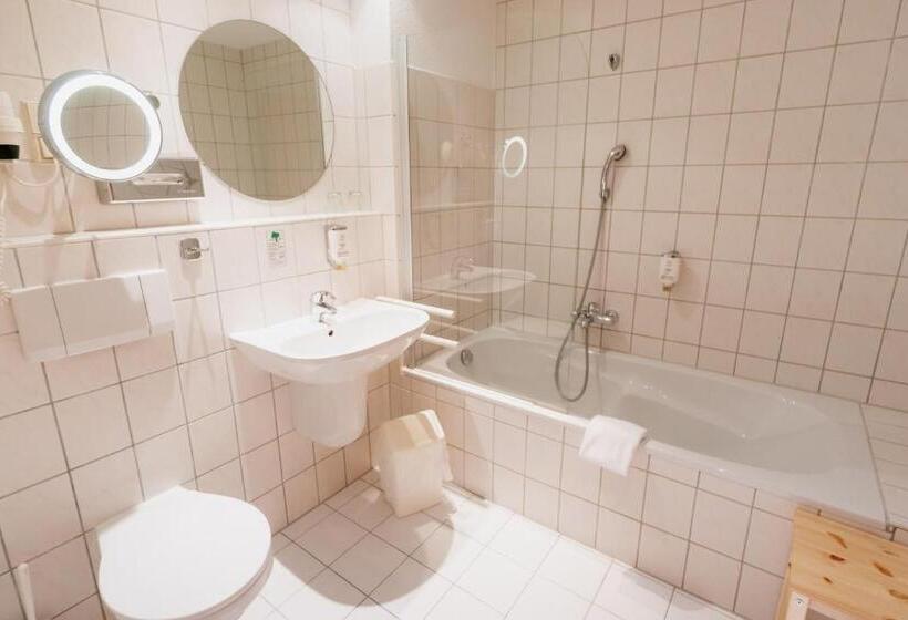Номер Стандарт с Балконом, Waldhotel Eiche