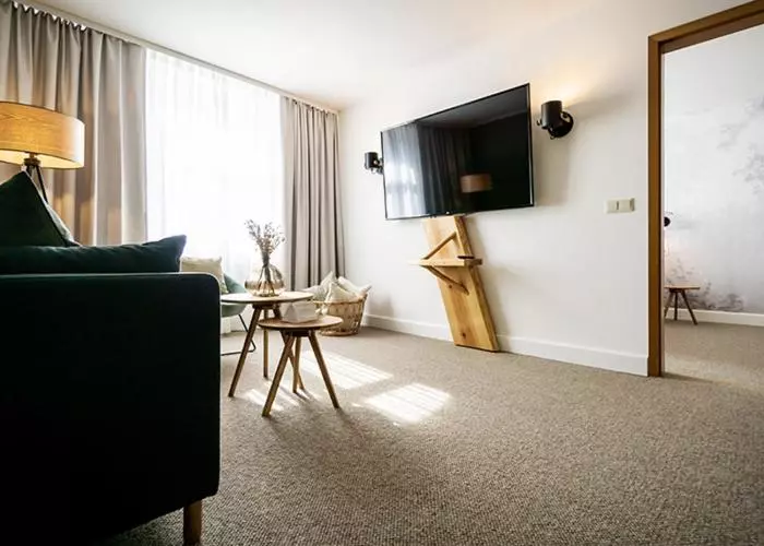Juniorsviitti, Waldhotel Eiche