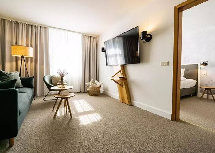 Juniorsviitti, Waldhotel Eiche