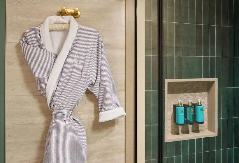 سوییت با چشم‌انداز دریا, Wyndham Grand Rio Mar Rainforest Beach And Golf Resort