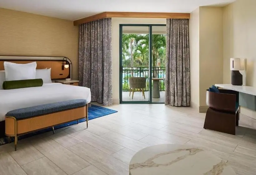 سوییت با چشم‌انداز استخر, Wyndham Grand Rio Mar Rainforest Beach And Golf Resort