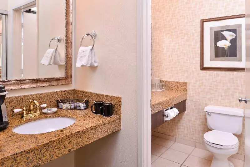 سوئیت با تخت بزرگ, Best Western Corte Madera Inn