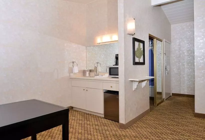 سوییت, Best Western Corte Madera Inn