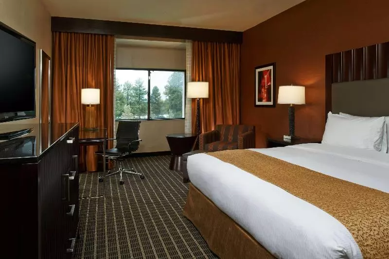 キングサイズベッドのスタンダードルーム, Doubletree By Hilton Hotel Flagstaff