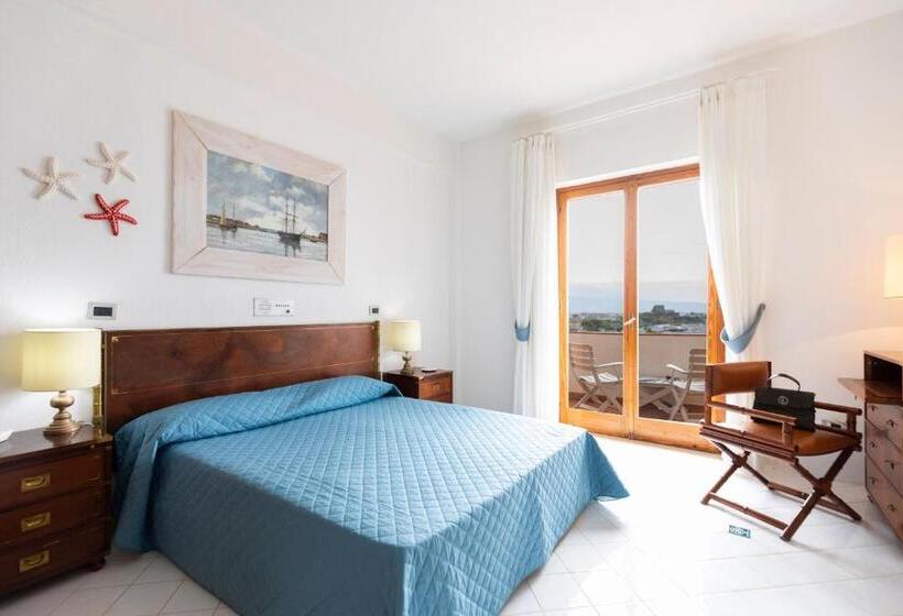 Номер Стандарт Вид на Море, Grand Hotel De Rose