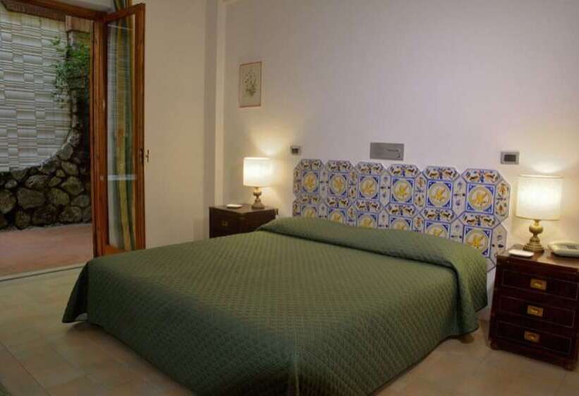 Номер Economy, Grand Hotel De Rose