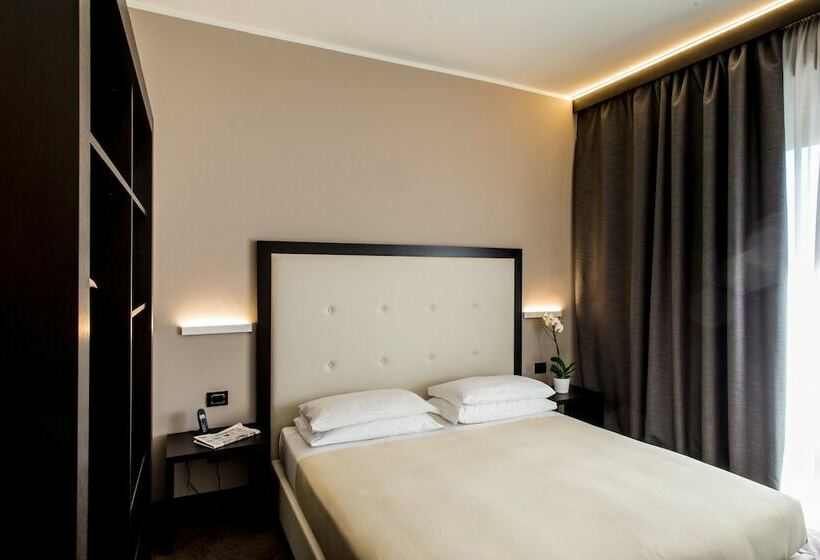 수피리어 룸, Mirage