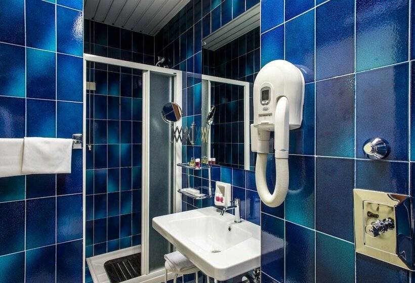 스탠다드 룸, Mirage