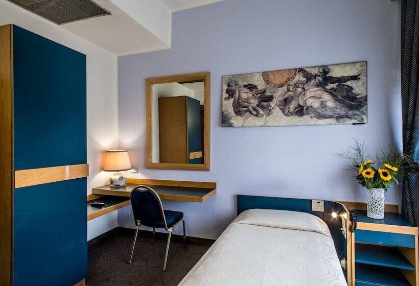 스탠다드 싱글 룸, Mirage