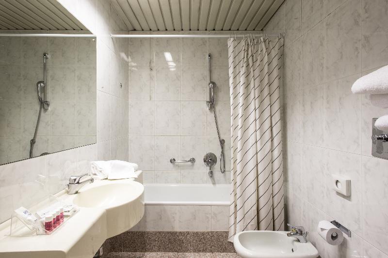 스탠다드 트리플 룸, Mirage