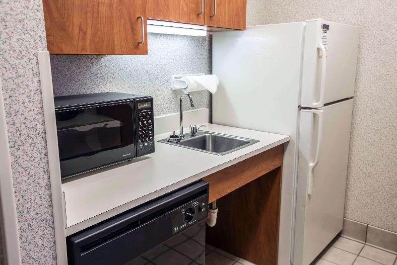 4인용 스탠다드 룸, Mirage