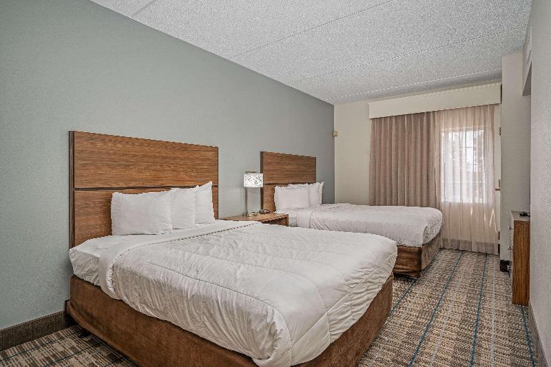 4인용 스탠다드 룸, Mirage