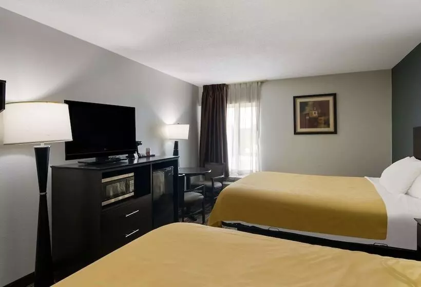 ２ダブルベッドのスタンダードルーム, Quality Inn Aurora  Naperville Area