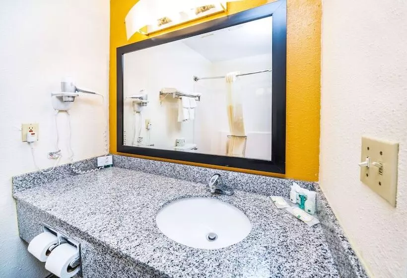 スイート, Quality Inn & Suites