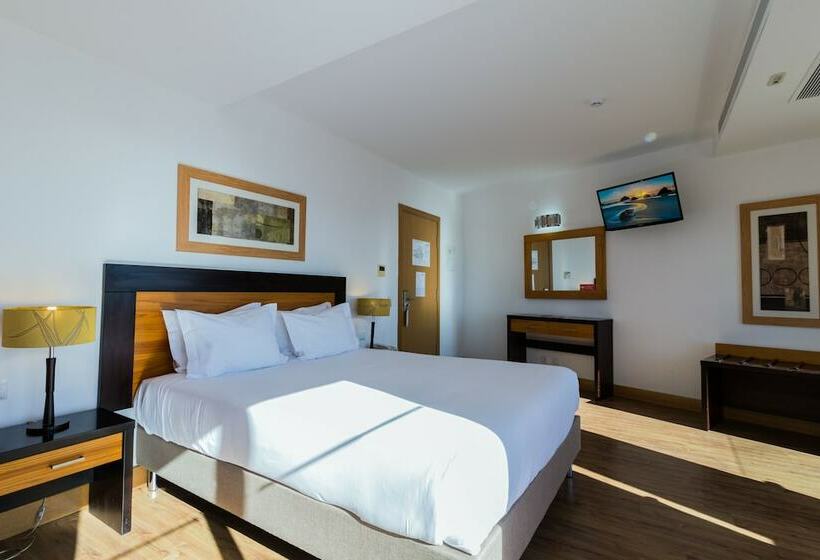 חדר סטנדרט, Quarteirasol