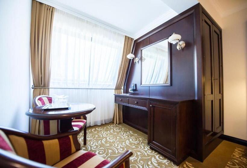 דירת דופלקס בת חדר שינה 1, Silva Busteni