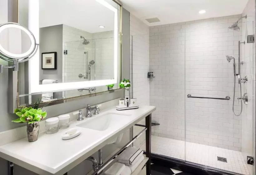 اتاق کلاسیک با تخت دونفره, Intercontinental New York Barclay Hotel, An Ihg