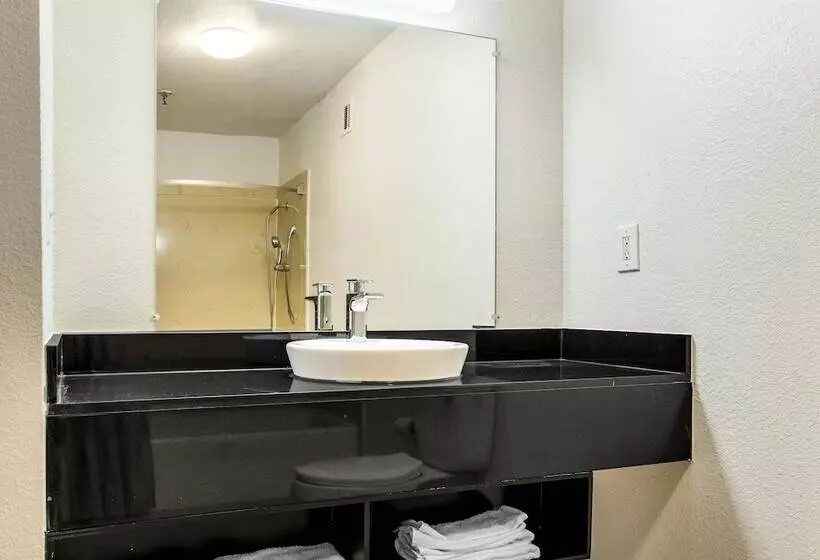 デラックスルーム, Motel 6 Alexandria, La  South