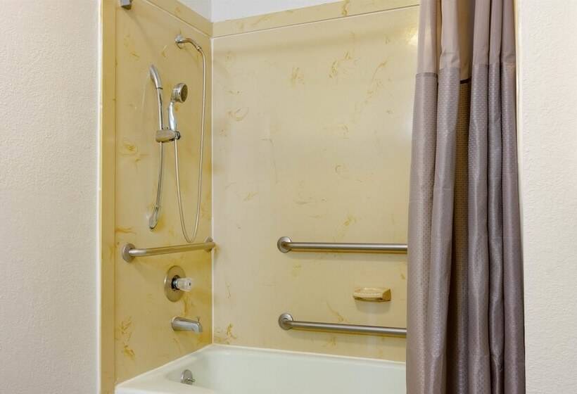 اتاق لوکس, Motel 6 Alexandria, La  South